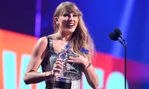 Taylor Swift lập kỷ lục thắng nhiều cúp VMAs nhất